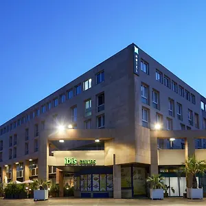 Hotel Ibis Styles Centre Port ***